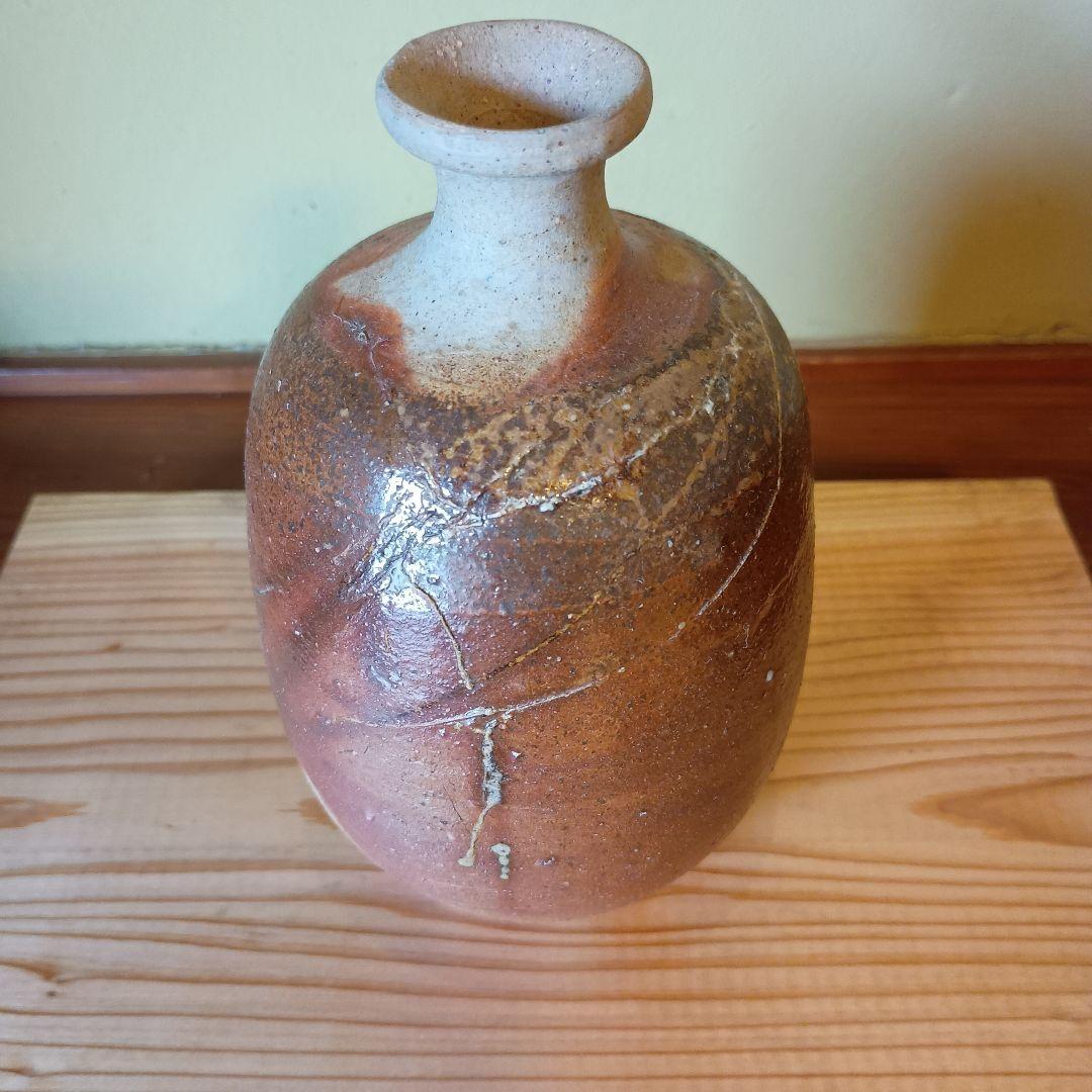 備前焼　人間国宝　伊勢崎淳　緋襷徳利　共箱