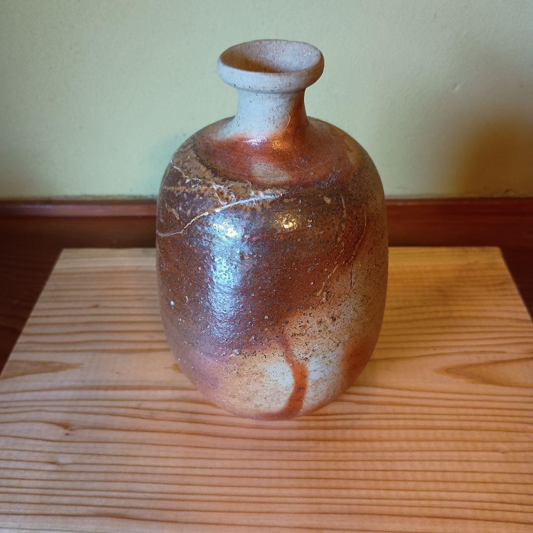 備前焼　人間国宝　伊勢崎淳　緋襷徳利　共箱