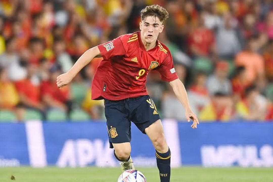 値下げしました！【正規品】adidas スペイン代表 ガビ 9 ユニフォーム