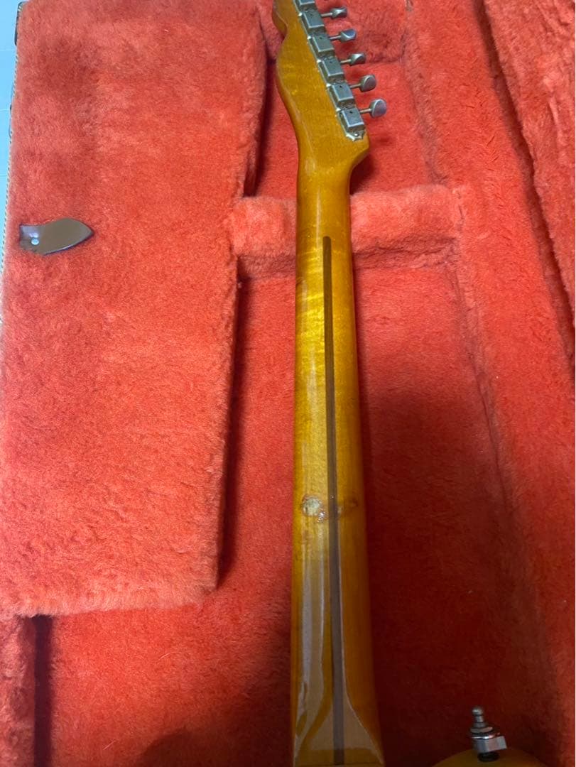 ジ*ト様 Fender USAフェンダーAmerican Vintage52中古