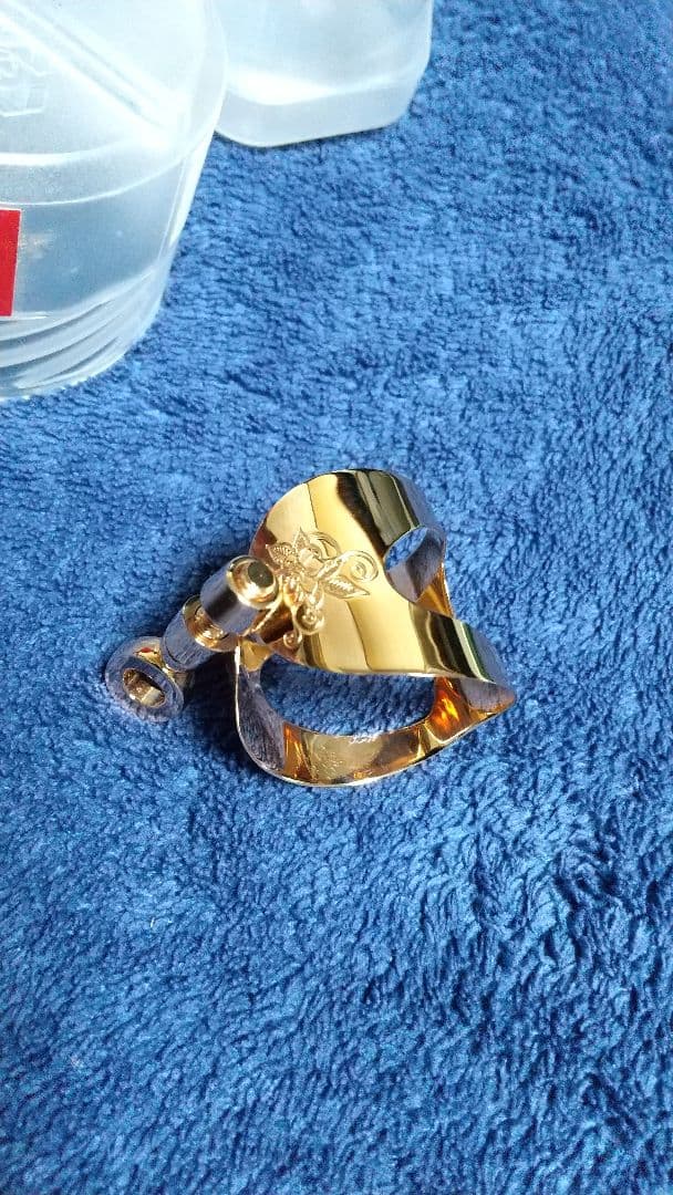 アルトサックス用　リガチャー　bullseye rouge hot-A pgp