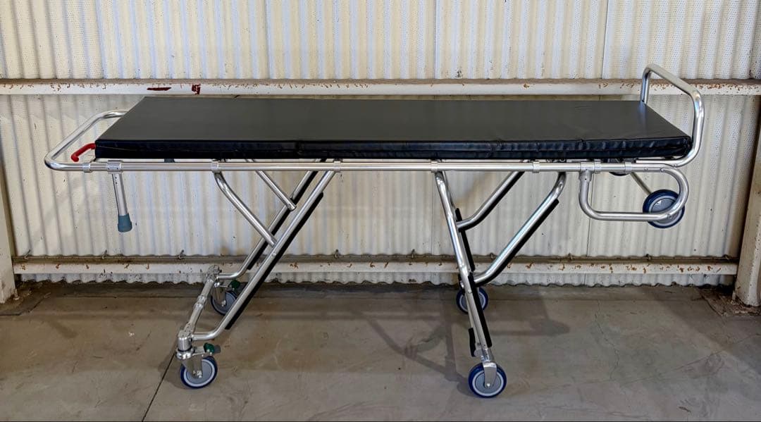① 【送料込み】搬送用 ストレッチャー アルミフレーム キャスター付き　美品