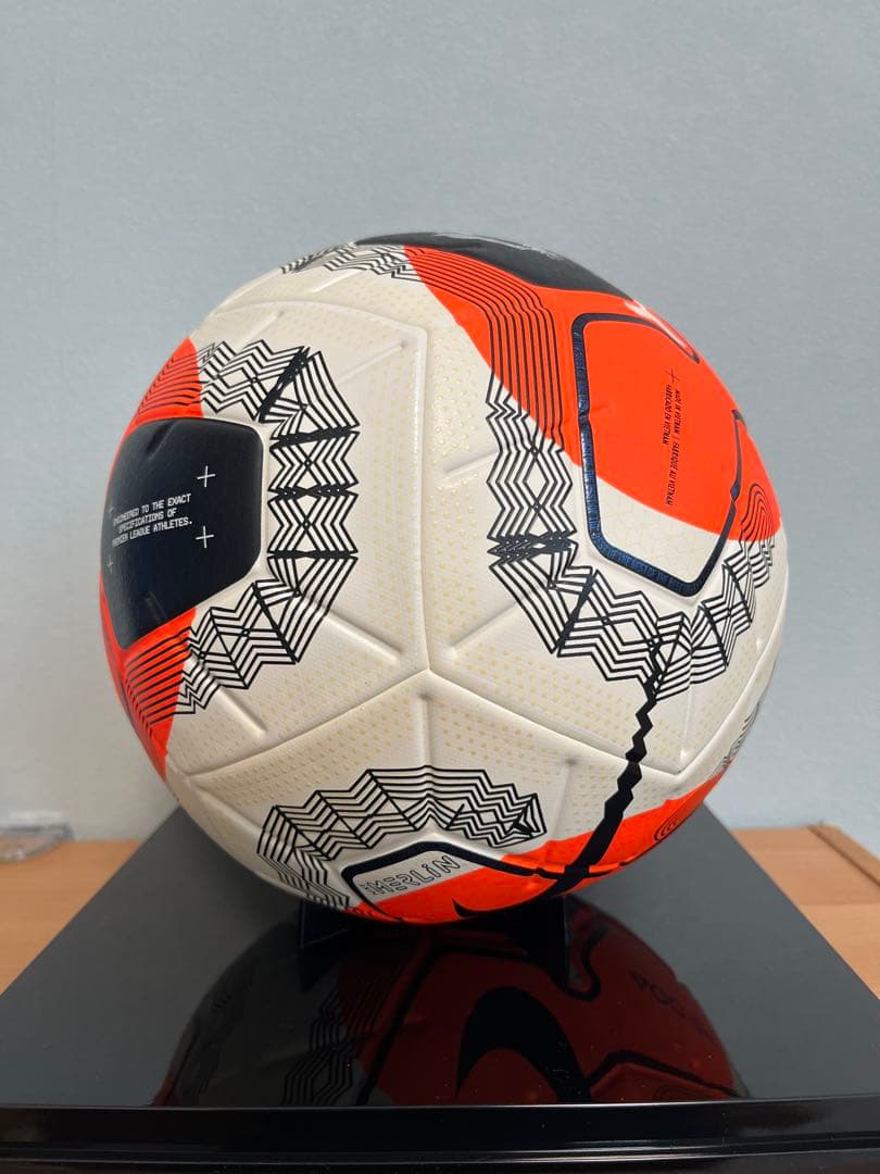 ナイキ　マーリン プレミアリーグ ボール 公式試合球 サッカーボール