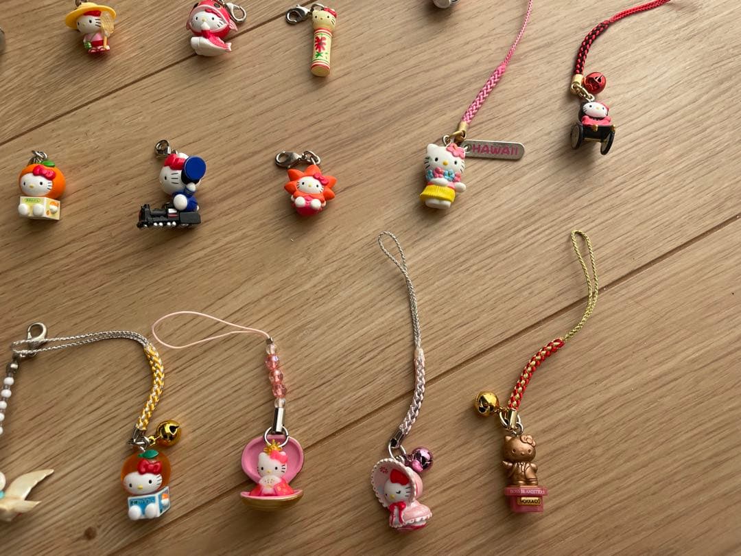 【レア】ご当地キティ　根付け　キーホルダー　ストラップ　41点　大まとめ売り