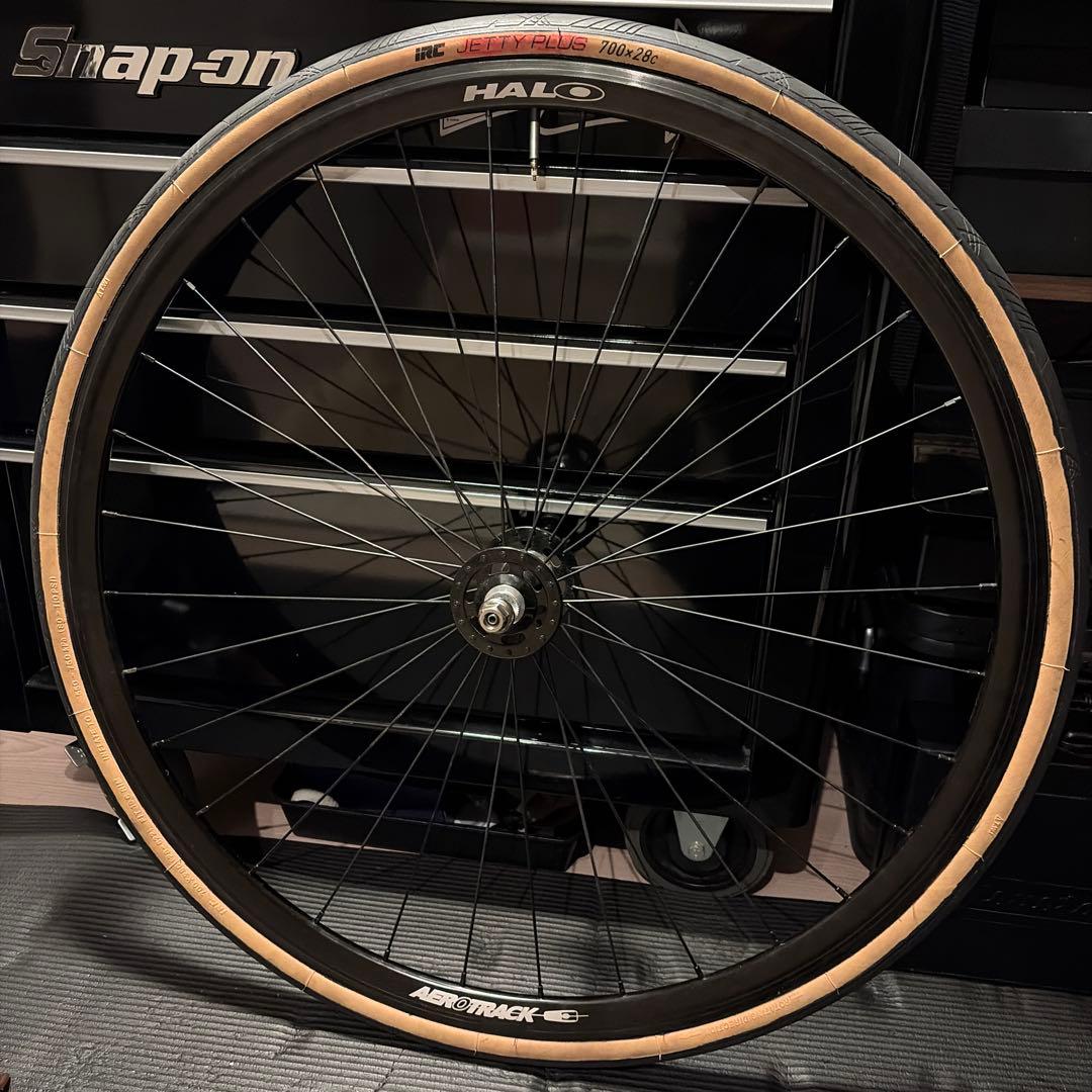 軽量！HALO AEROTRACK 700x28C IRC JETTY PLUS