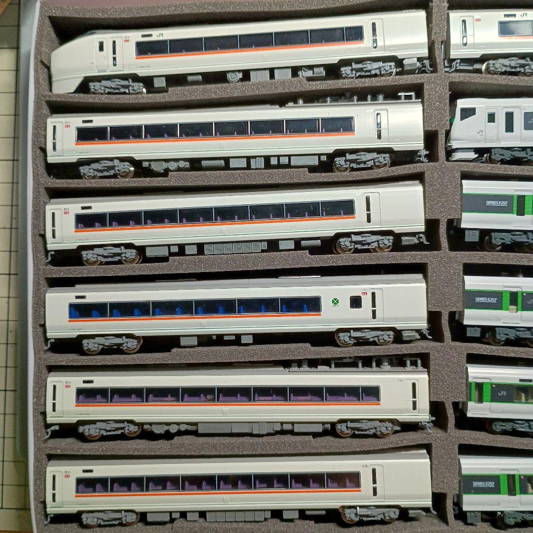 KATO 651系1000番台 E257系5500番台