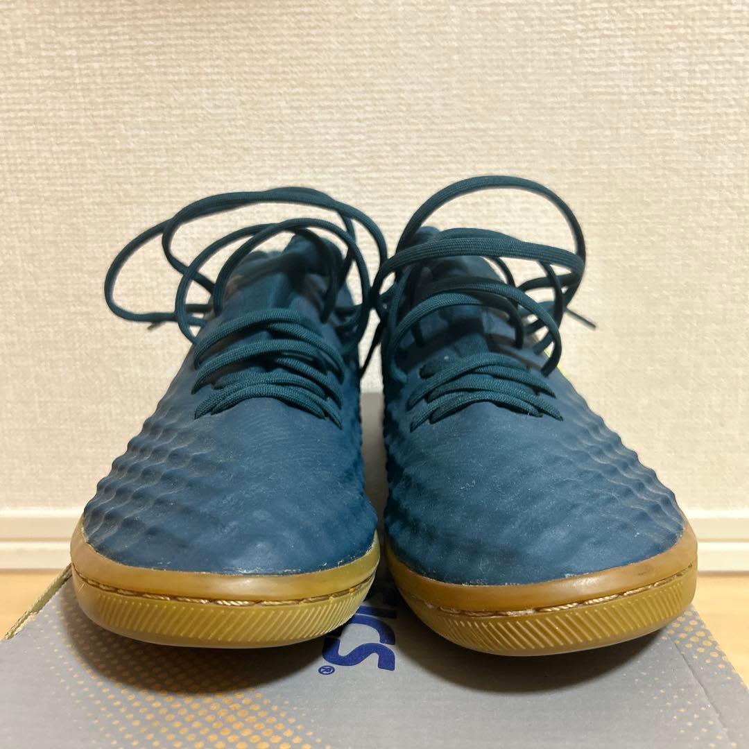 NIKE　マジスタX