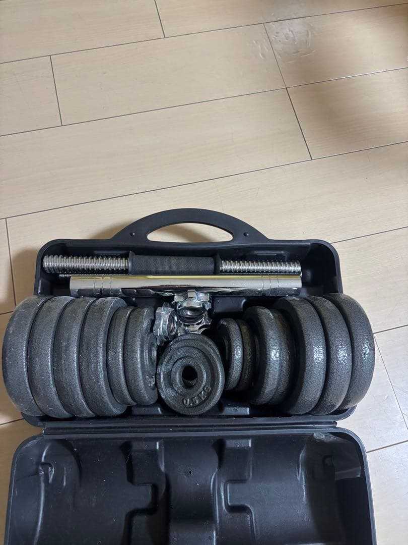 ダンベルプレートセット 30kg 収納ケース付き