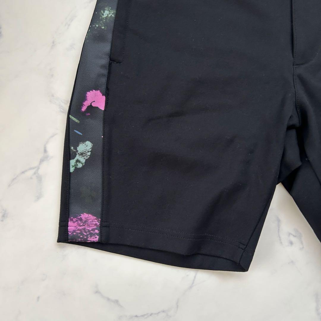 新品タグ付き マークアンドロナ 2025年モデル ハーフパンツ グラフィック