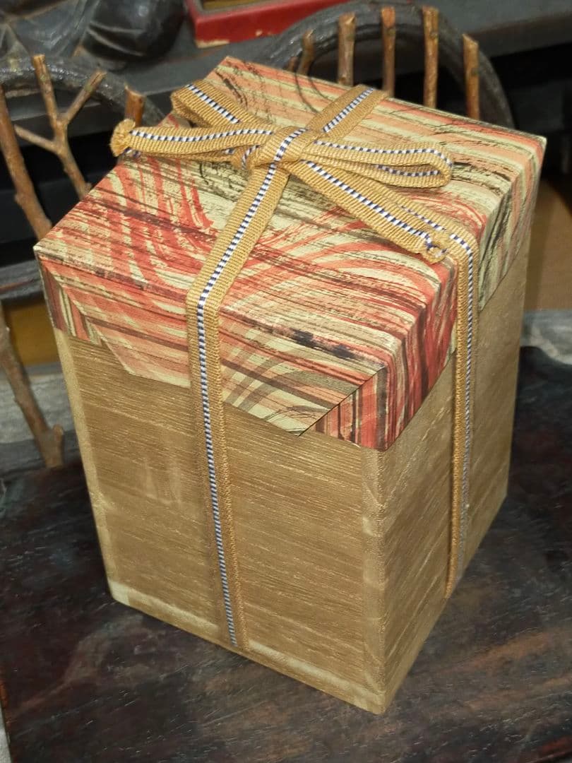 ♥志野　花器　桐箱付き　２　花瓶　掛花入れ　骨董品　アンティーク