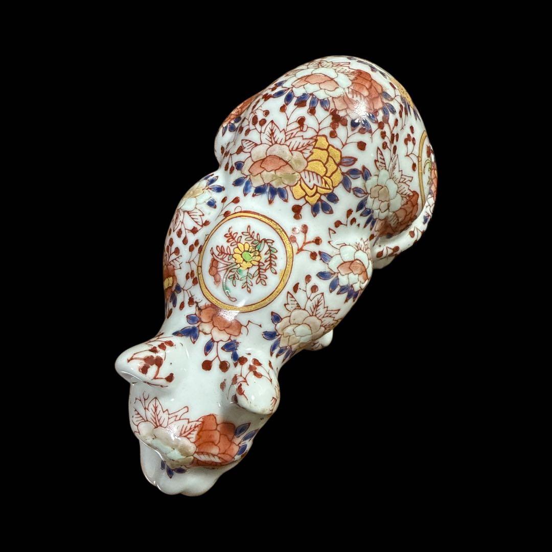 猫陶器色絵花文古玩 骨董置物 インテリア 陶器製 猫の置物 花模様