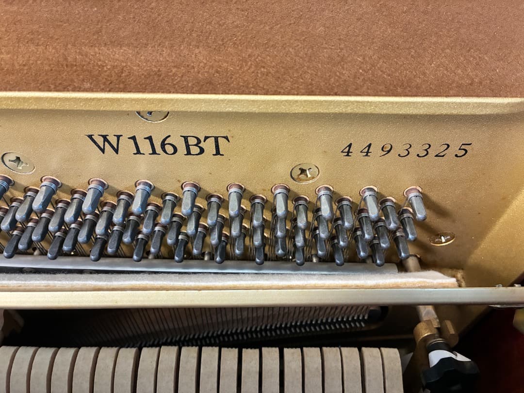 【希少・美品】YAMAHA W116BT アップライトピアノ 赤 バーチ艶出し