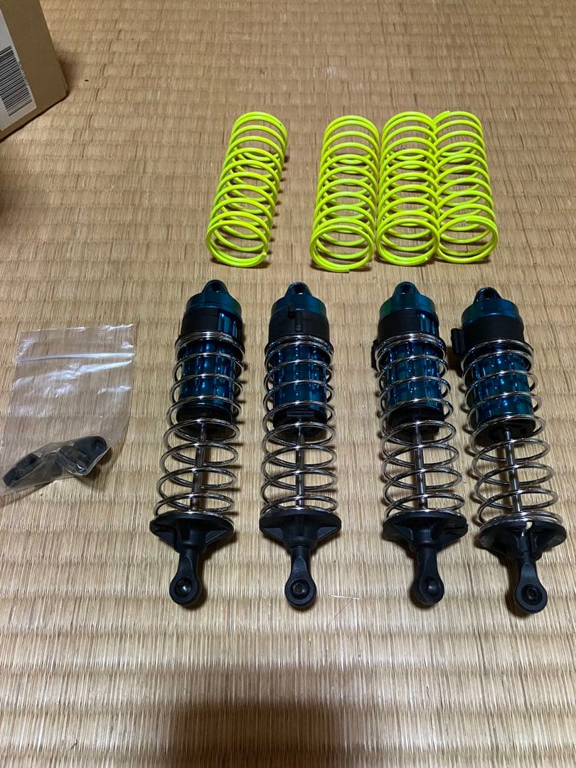 Team Losi LST ショックセット　サベージなどモントラに