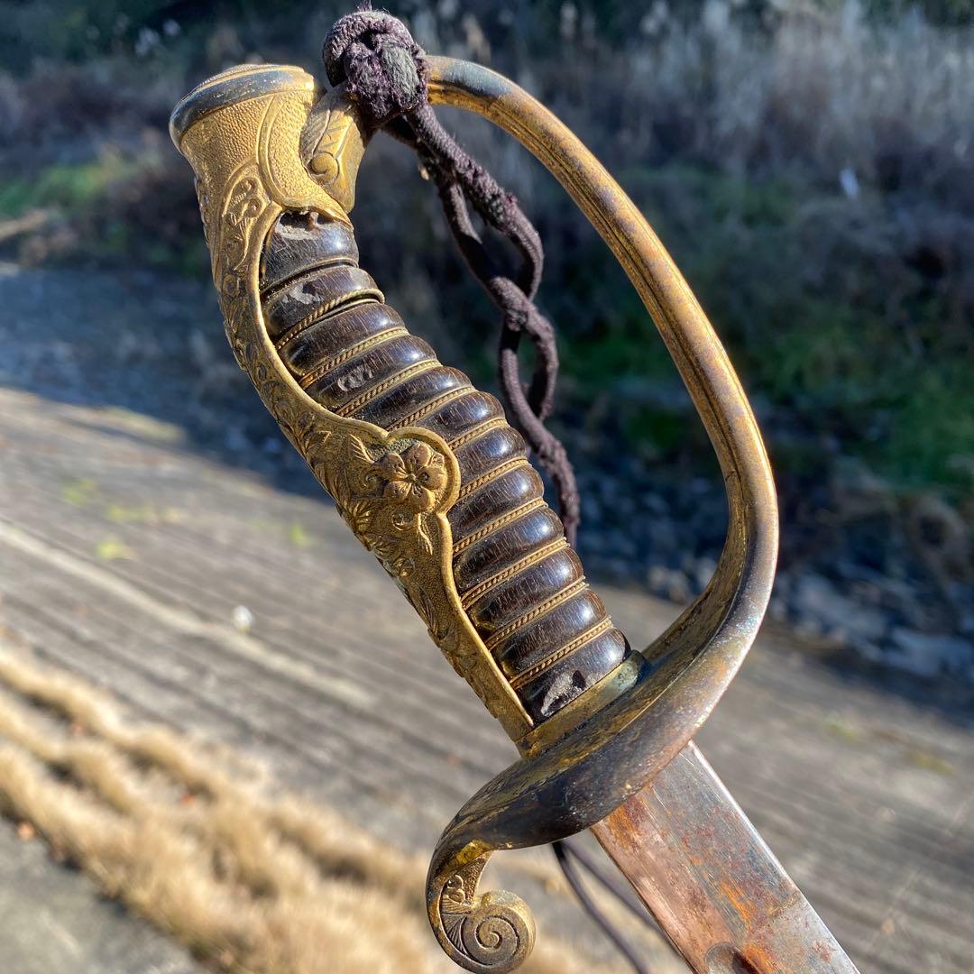 指揮刀　儀礼刀　大日本帝国陸軍　レプリカ　全長84cm アンティーク