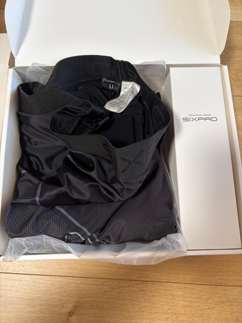 シックスパッド　パワースーツ　上下セット 　人気 L サイズ　下 LL メンズ