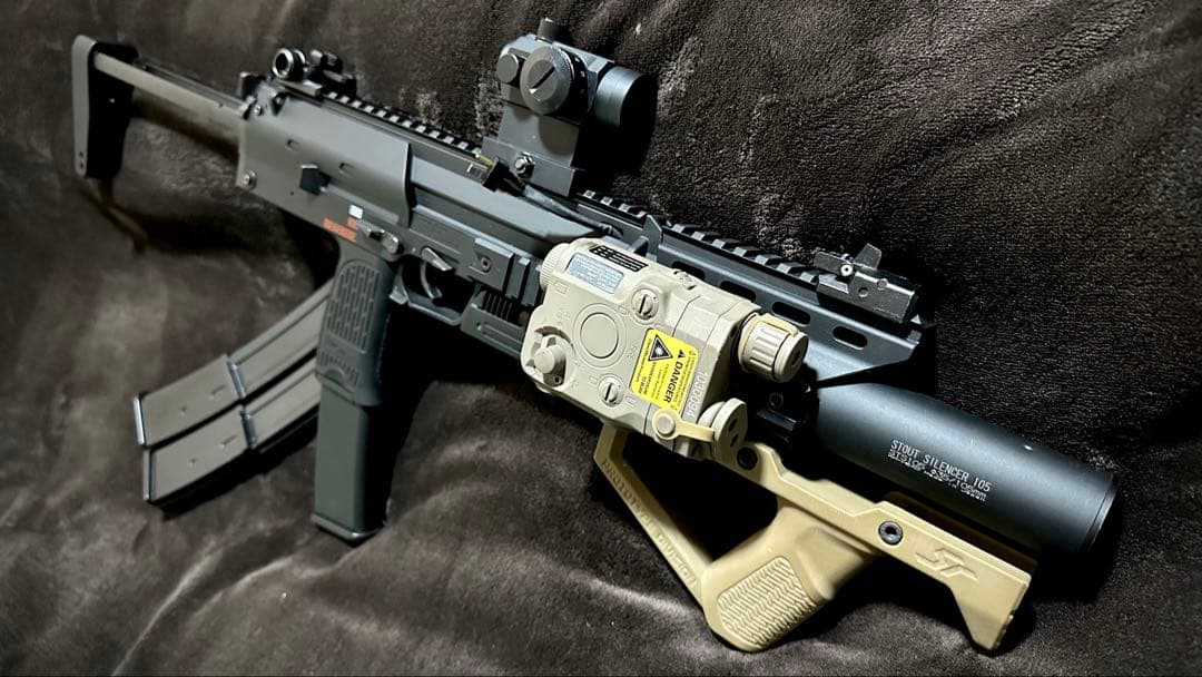 東京マルイ MP7A1 コンパクト電動ガン カスタム多数