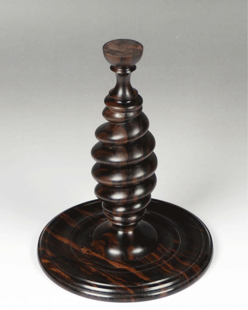 【オストリッチ・エッグ飾り】 黒檀製スタンド　理科系　ダークアカデミア