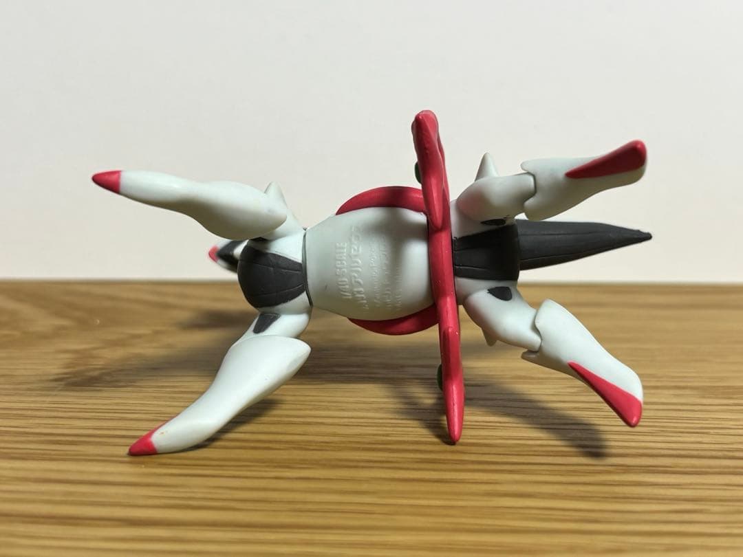 立体ポケモン図鑑　アルセウス　エスパータイプ　フィギュア