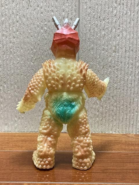 希少ソフビ　やまなや　改造巨大ヤプール　超獣