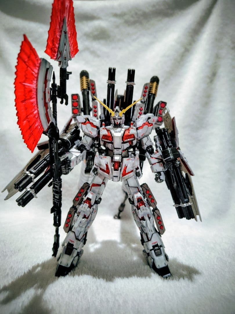 塗装済み完成品RGフルアーマーユニコーンガンダム