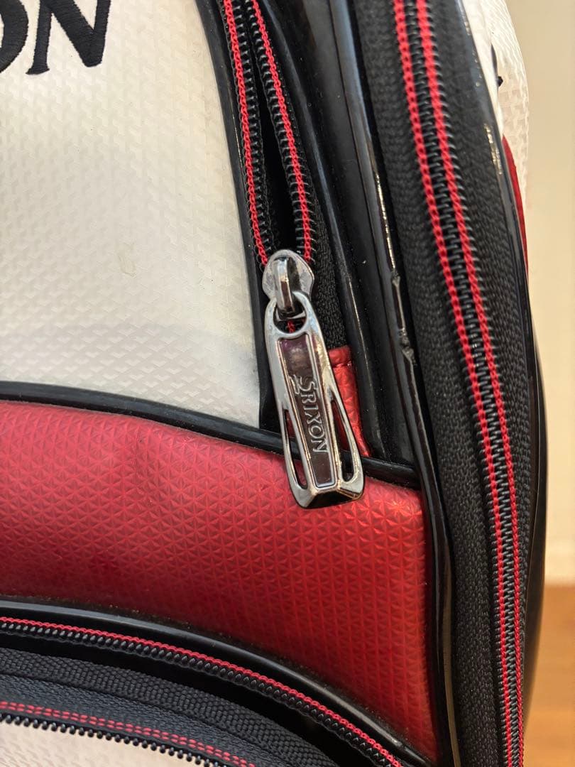 Srixon キャディバッグ ホワイト/レッド　松山英樹モデル