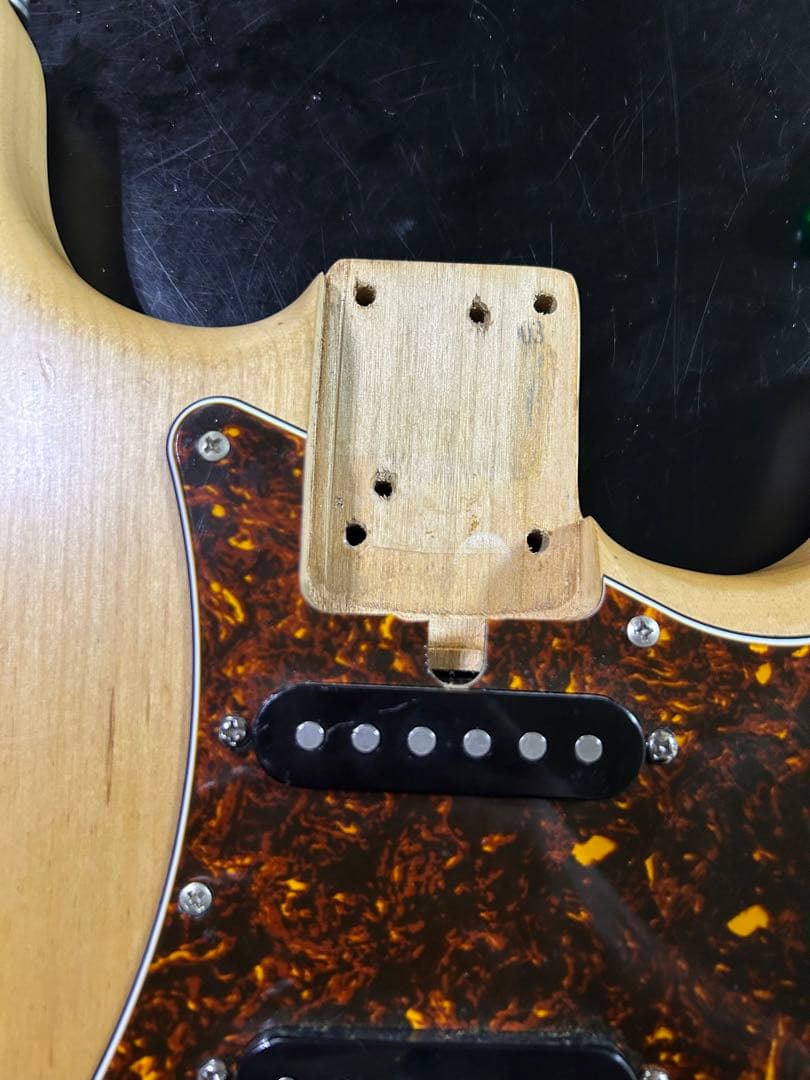 fernandes コンポーネント ストラト ギブソンPU搭載 ジョーペリー