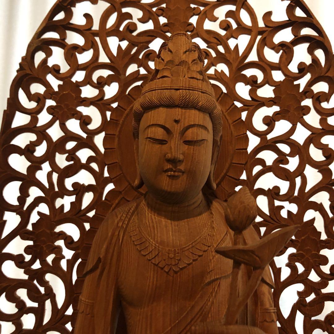 木像　聖観音立像　高さ80cm