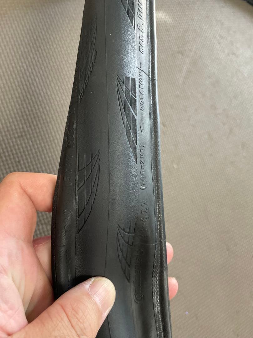 コンチネンタル　グランプリ5000 700×28C