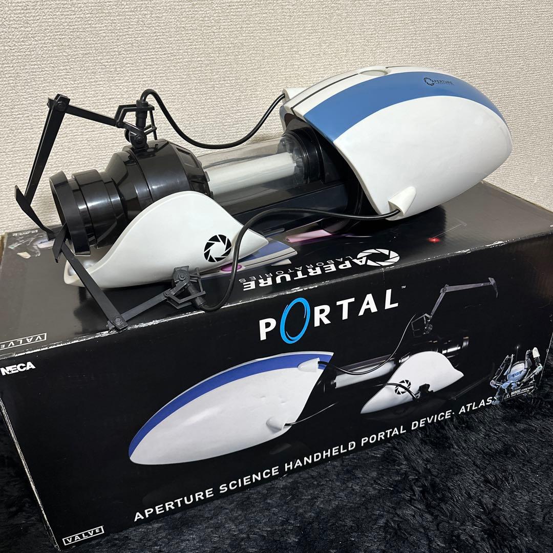 ポータル ガン NECA プロップ レプリカ Portal Device 1/1