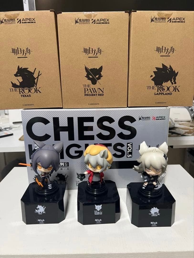 APEX アークナイツ チェスピースシリーズ 第２弾と第５弾 ２セット