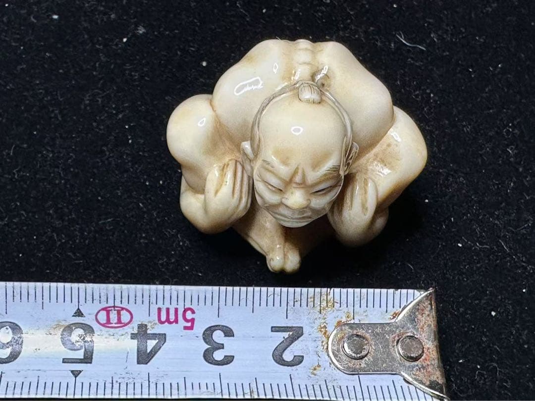 根付　置物　アンティーク　天然素材　彫刻 古美術品　細密細工　骨董コレクション