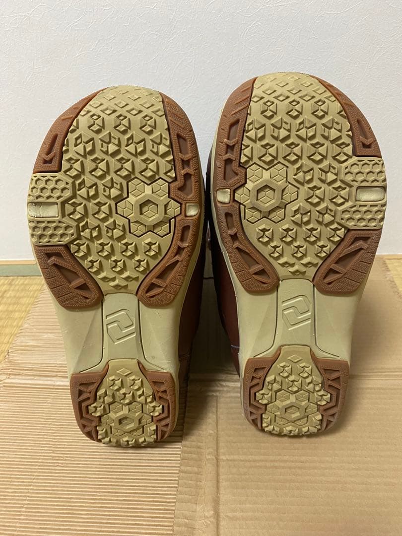 スノーボード　ブーツ　DEELUXE EMPIRE