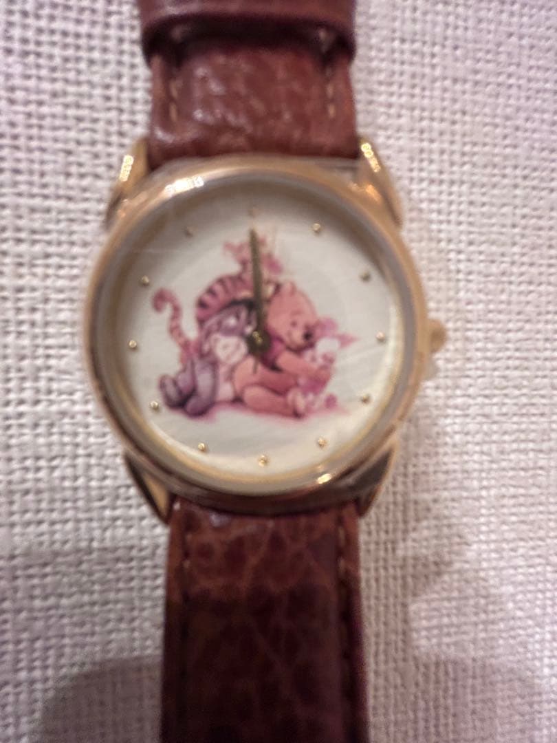 限定2500 ディズニー プーさん 腕時計<値下げ交渉可>