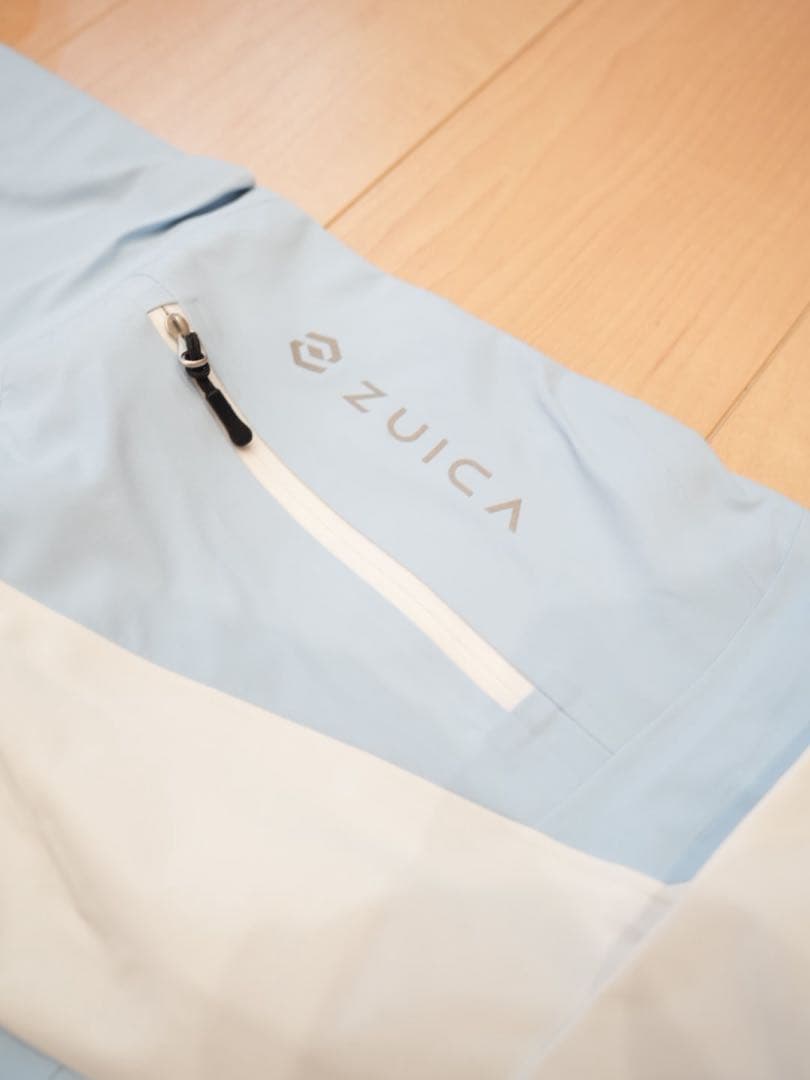 ZUICA スキーウェア上下　【新品】
