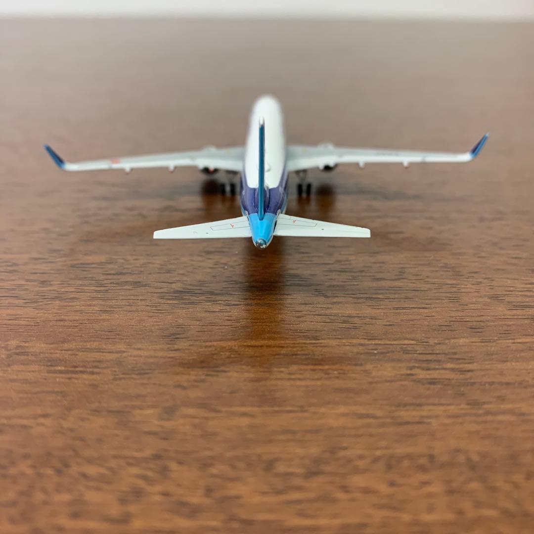 ❶　1/400　ANA 全日空 AIRBUS A321-211 JA111A
