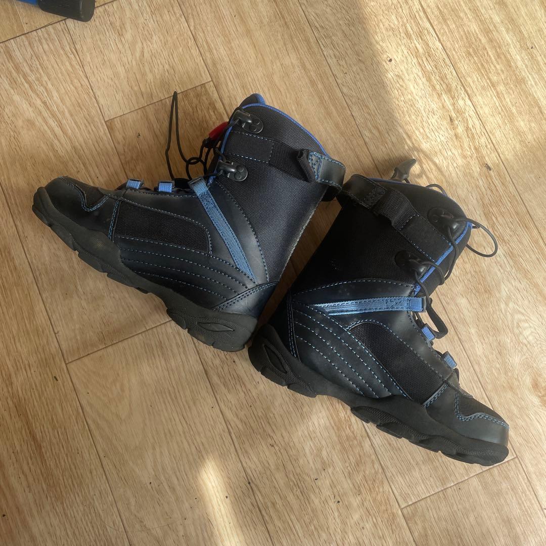 スノーボードブーツ　XERES　セレス　キッズブーツ　22～23㎝