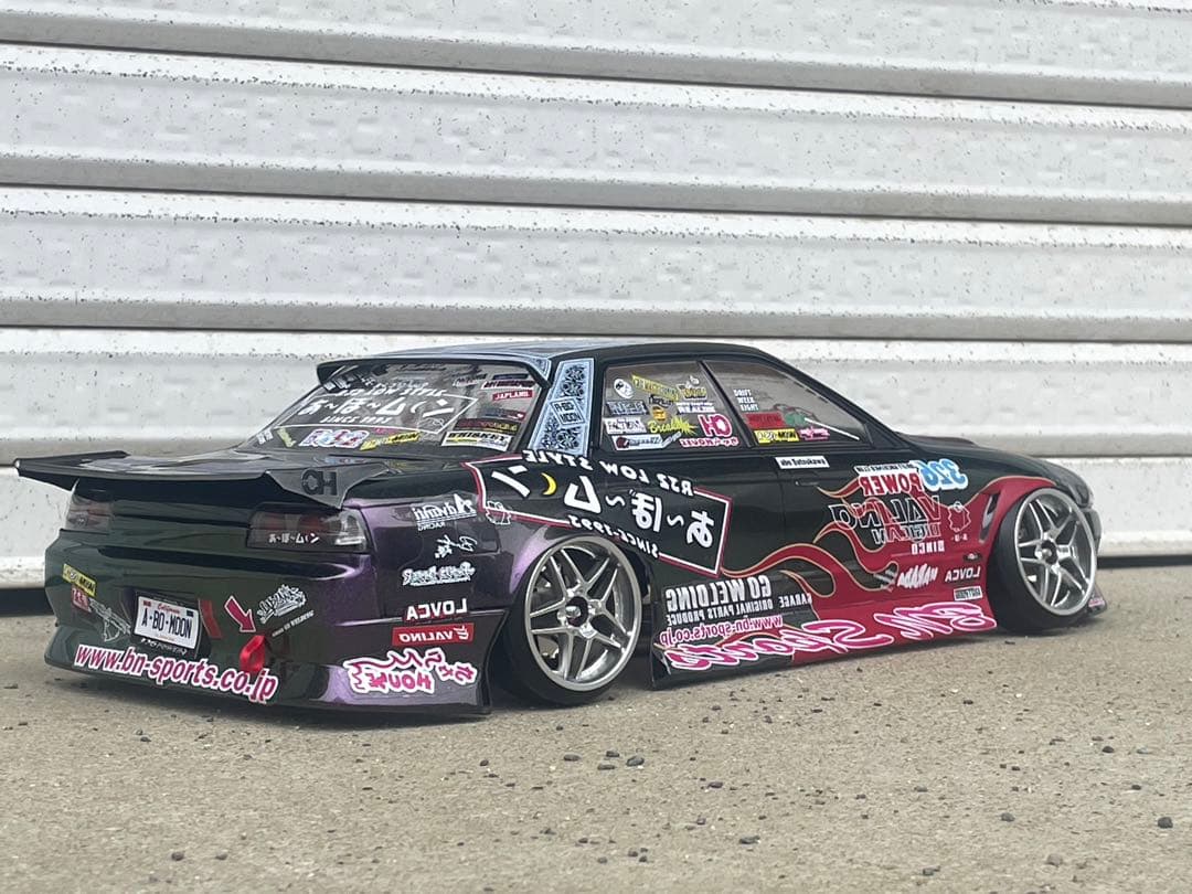 パンドラRC BN sports R32 4ドア あ〜ぼ〜ムーン仕様塗装済未走行