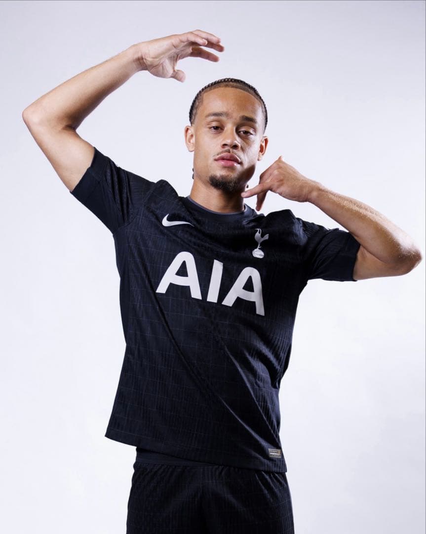 トッテナム・ホットスパー 2025-26 Away Kit