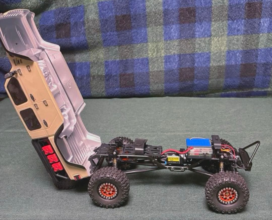 1/24アキシャル scx24ジープグラディエーター完成品セット