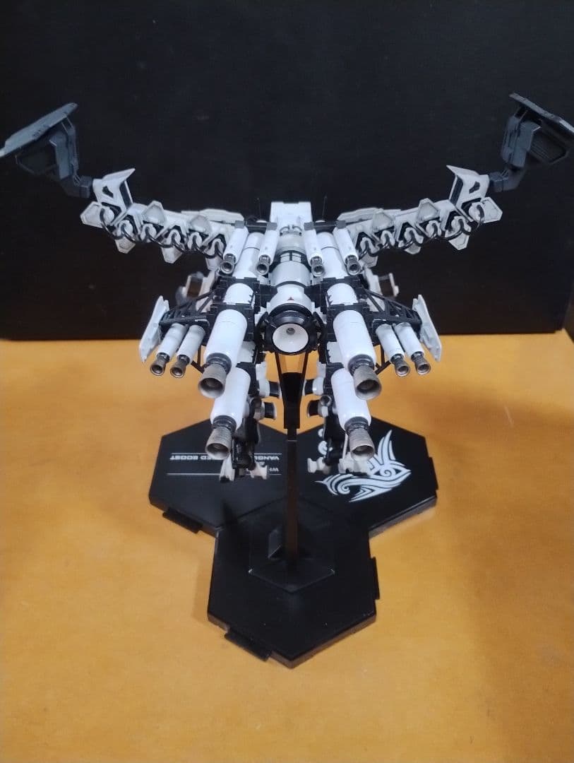 アーマードコア　ホワイト・グリント & V.O.B【全塗装完成品】