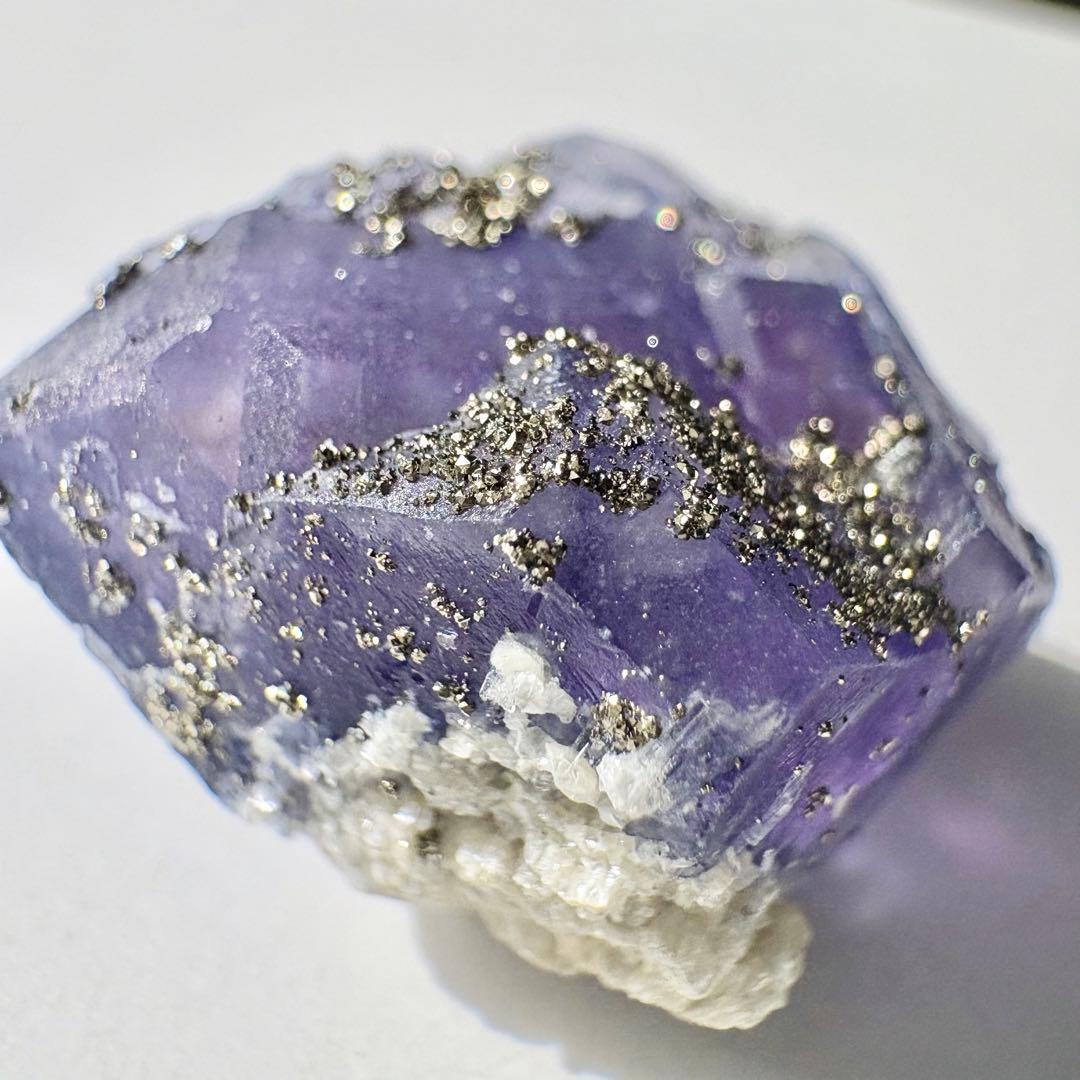 515 中国 内モンゴル産 レアタイプ フローライト&パイライト