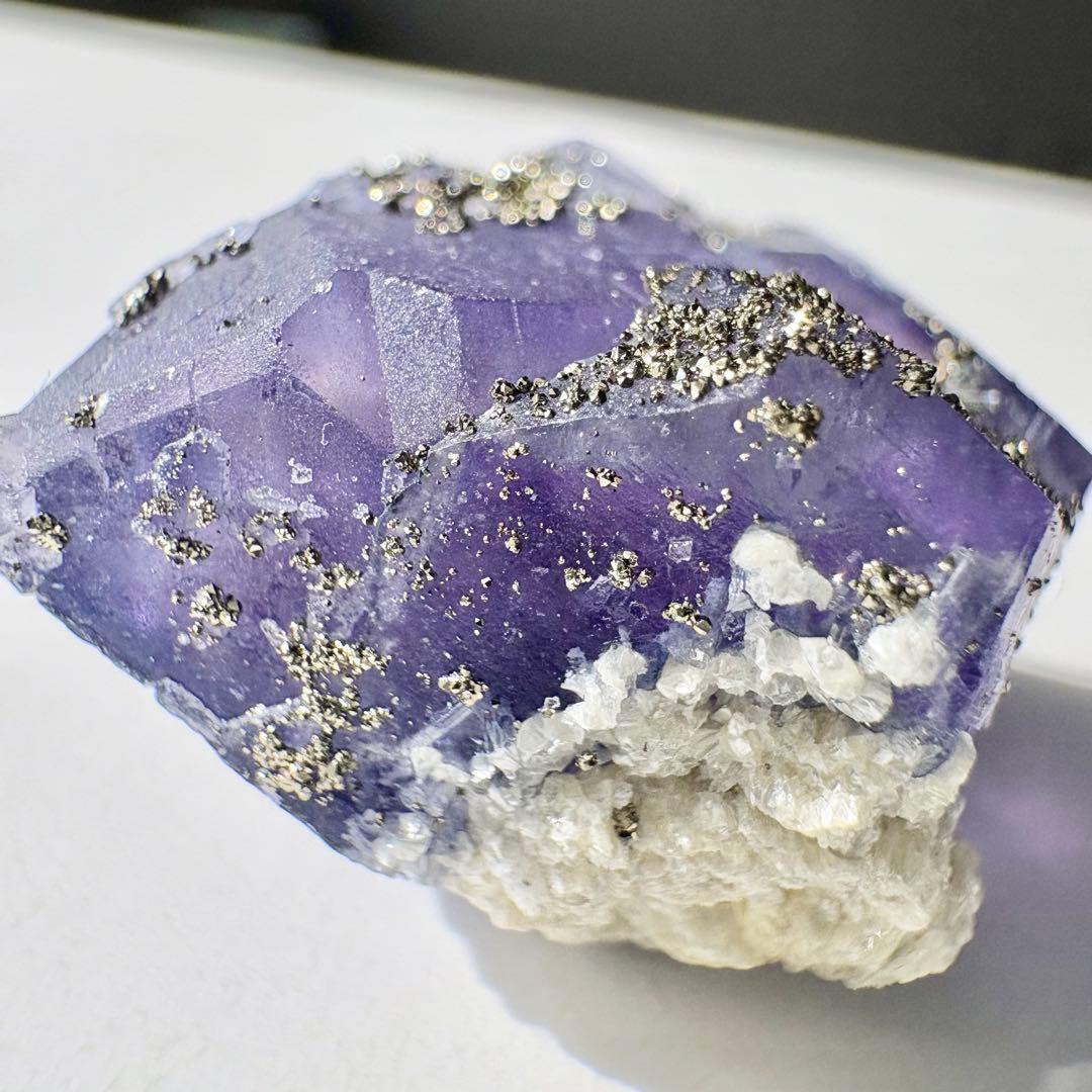 515 中国 内モンゴル産 レアタイプ フローライト&パイライト