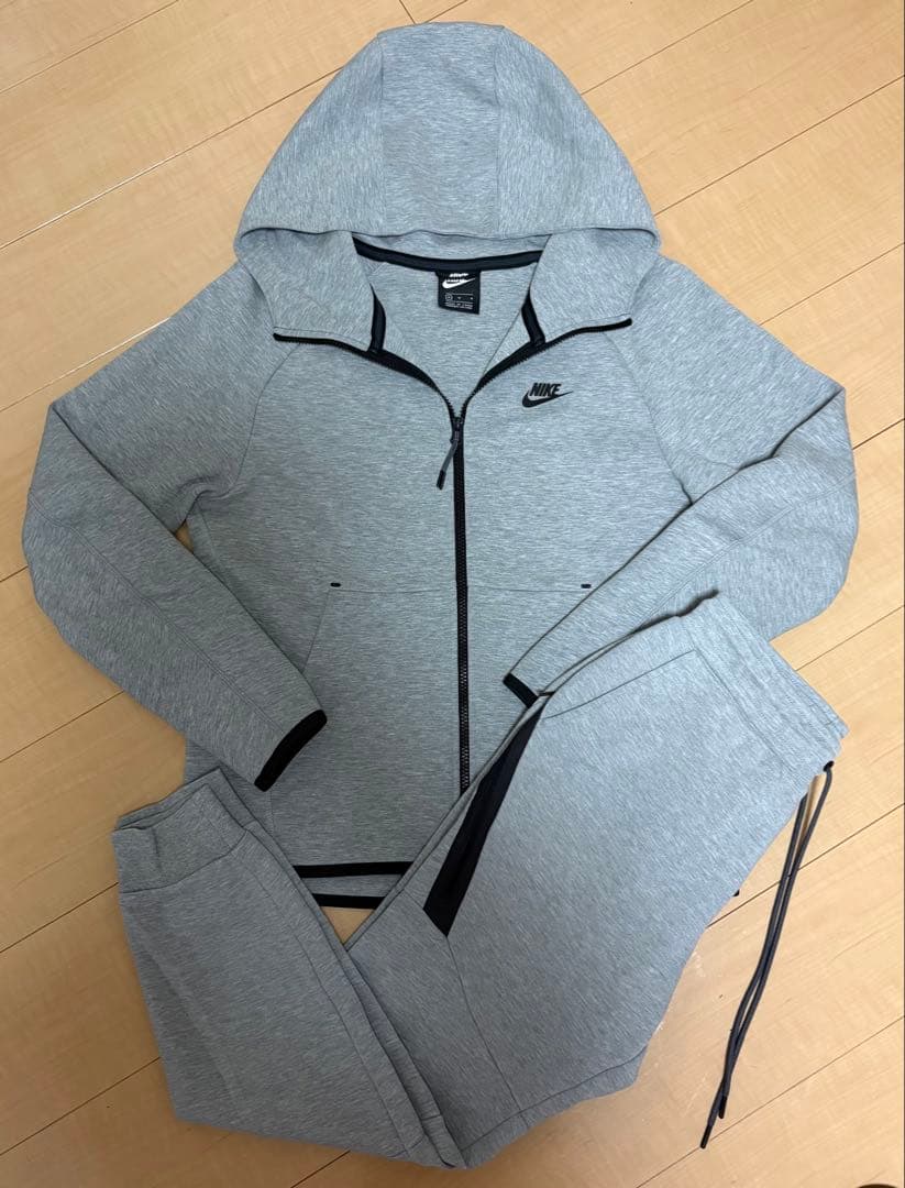 早いもの勝ち‼️M テックフリース セットアップ NIKE グレー過去モデル 廃盤
