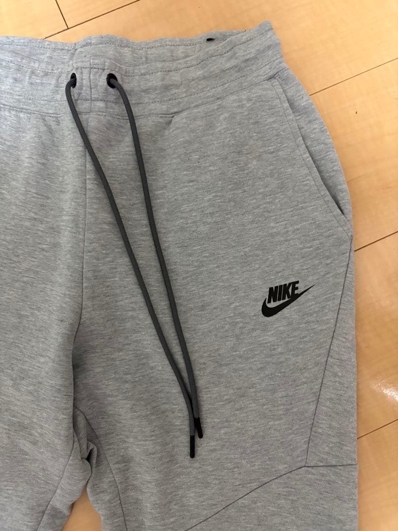 早いもの勝ち‼️M テックフリース セットアップ NIKE グレー過去モデル 廃盤