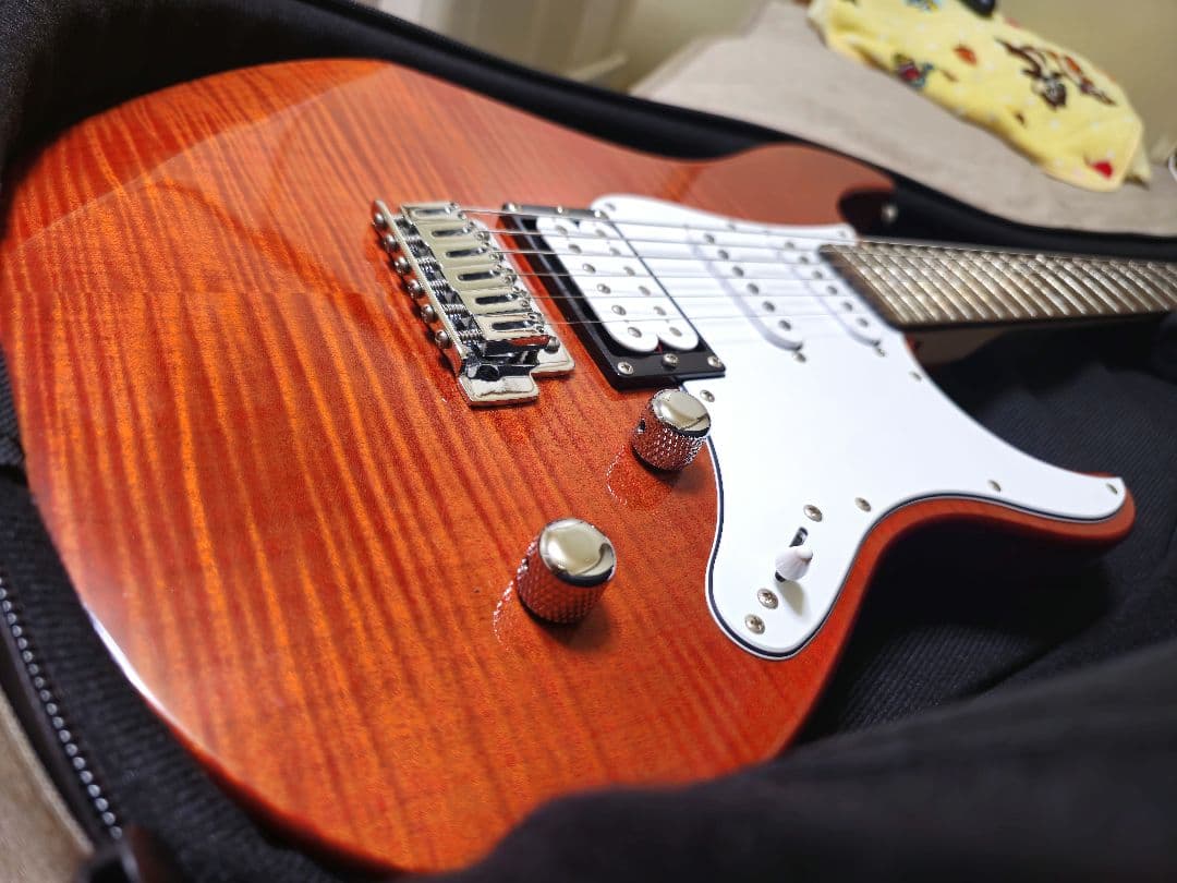 【美品】YAMAHA PACIFICA 212 VFM