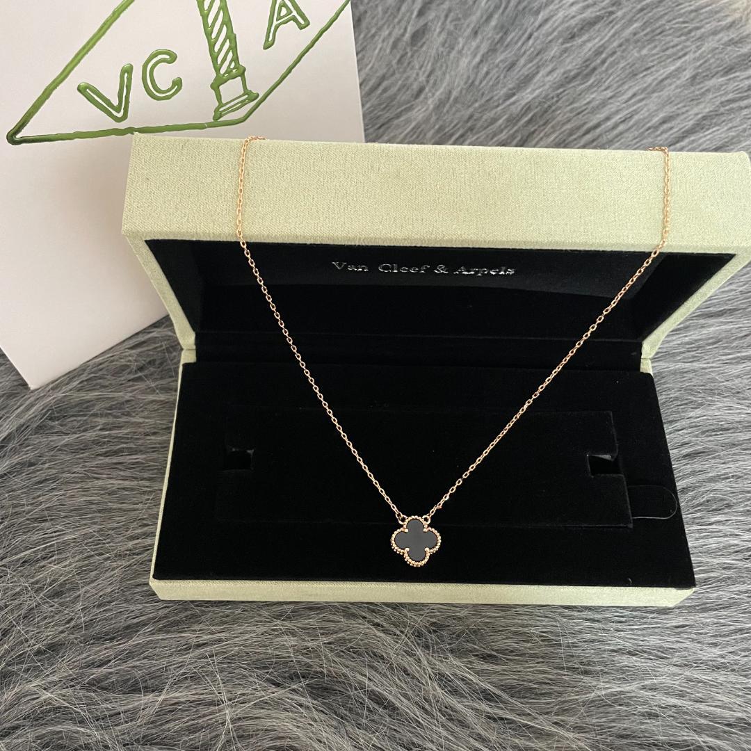 ヴィンテージ アルハンブラ ペンダントVCARA45800