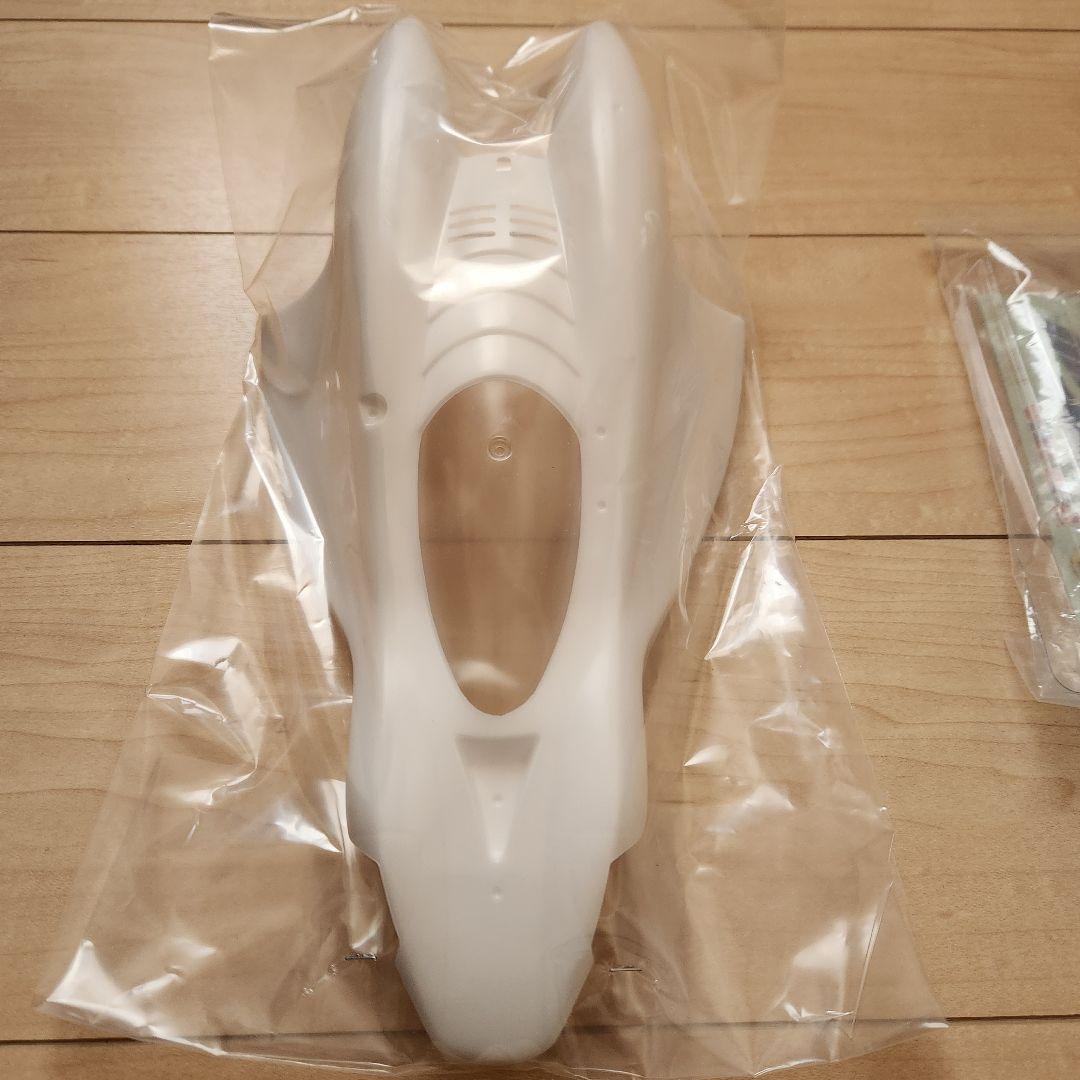 【新品】タミヤ セイントドラゴン メーカー塗装済 ボティ & シャシカバー