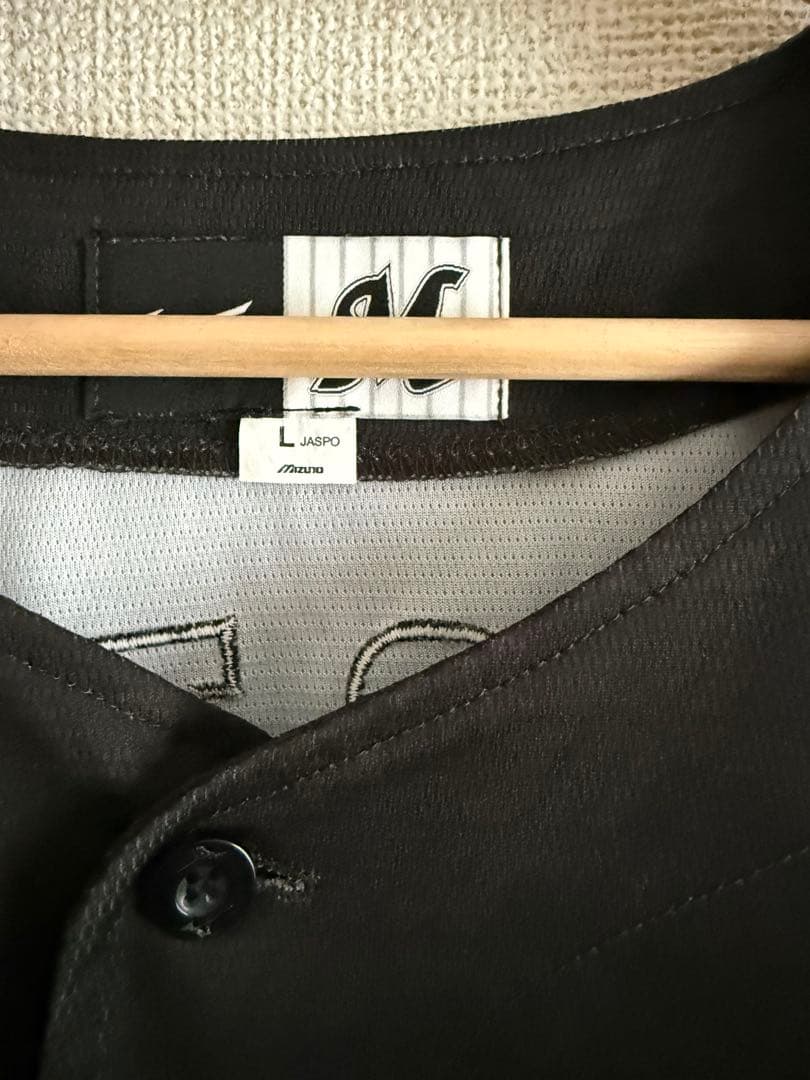 千葉ロッテマリーンズ　ソト　ユニフォーム ブラックサマーウィーク