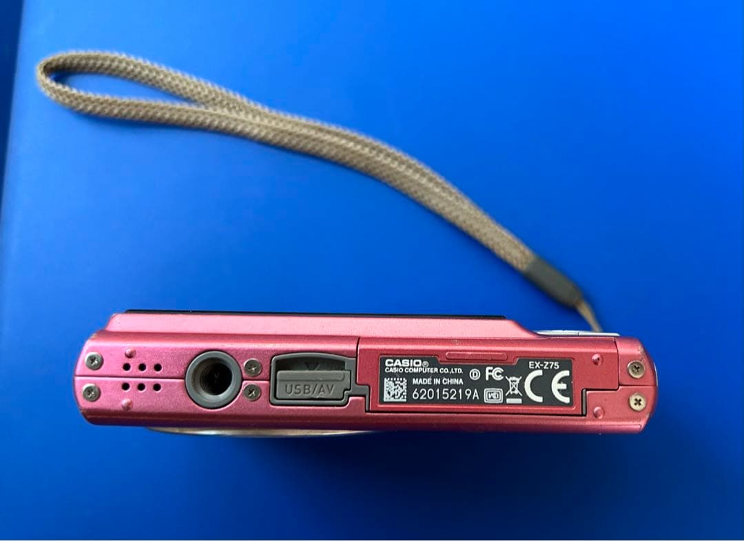 ⭐️Sanrio ハローキティ　デジカメ⭐️