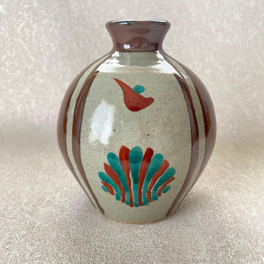 濱田友緒　益子焼　柿釉赤絵花瓶　花瓶